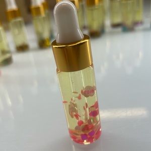 Handmade Cuticle Oil